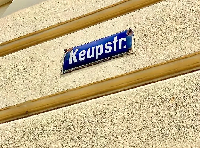 The * Köln